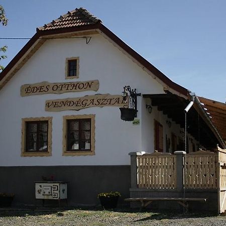 Édes Otthon Vendégház Nagyborzsony Exterior foto